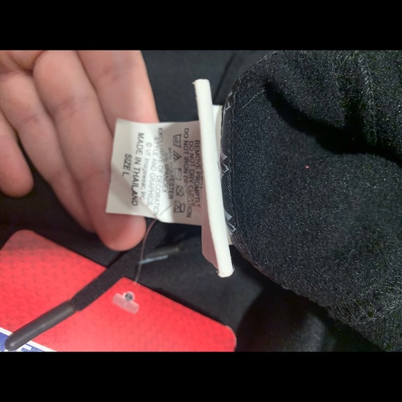 Majestic Black Hoodie - L - Picture 3 of 4